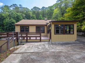 3519 Hillside Street, Mohegan Lake NY 10547
