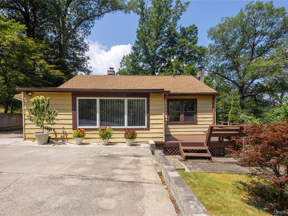 3519 Hillside Street, Mohegan Lake NY 10547