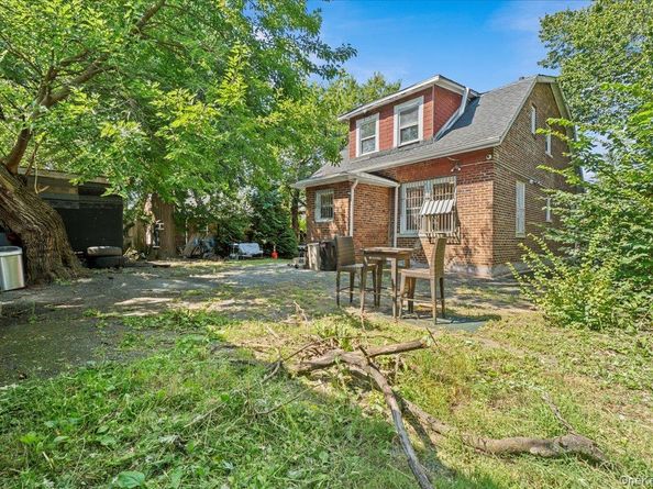452 Howe Ave, Bronx NY 10473