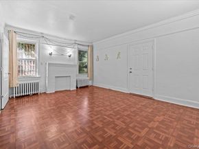 452 Howe Ave, Bronx NY 10473