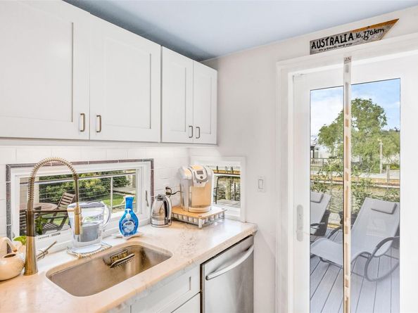 253 West Drive, Copiague NY 11726