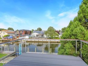 253 West Drive, Copiague NY 11726