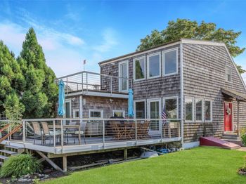 253 West Drive