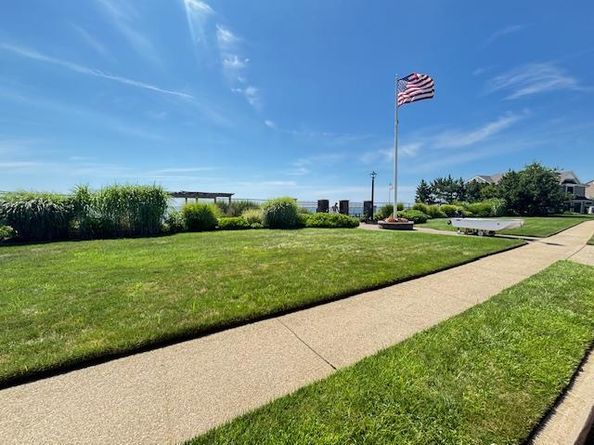 Undisclosed Address #892814, Copiague NY 11726