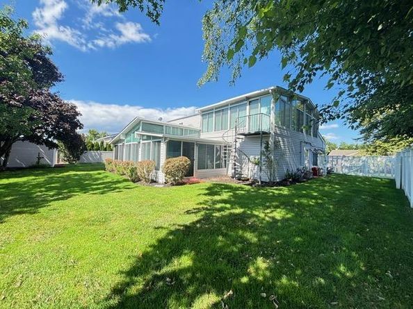 Undisclosed Address #892814, Copiague NY 11726