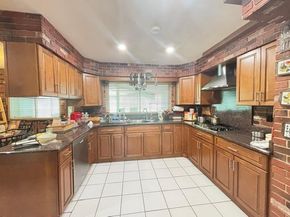 Undisclosed Address #892814, Copiague NY 11726