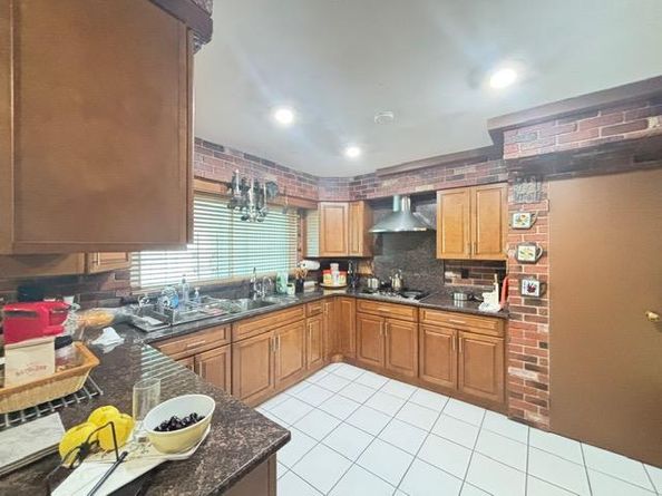 Undisclosed Address #892814, Copiague NY 11726