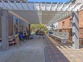 1011 Bay 24th Street, Far Rockaway NY 11691