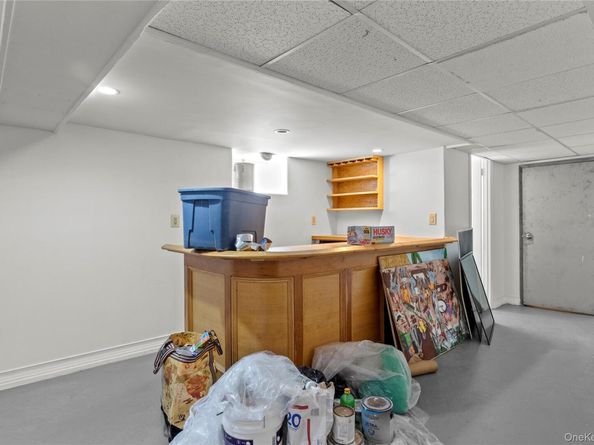 1011 Bay 24th Street, Far Rockaway NY 11691
