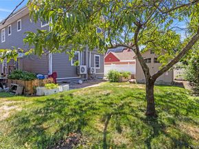 1011 Bay 24th Street, Far Rockaway NY 11691