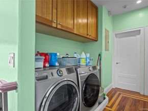 1011 Bay 24th Street, Far Rockaway NY 11691