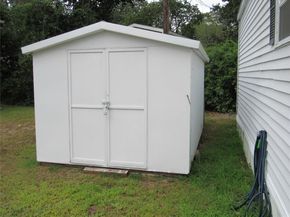 37-101 Hubbard Avenue, Riverhead NY 11901