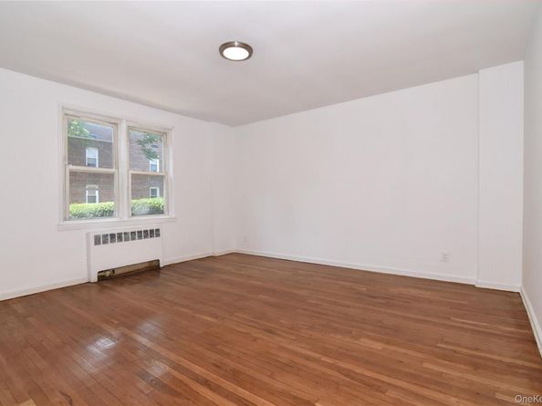 1543 CENTRAL Avenue F4, Yonkers NY 10710