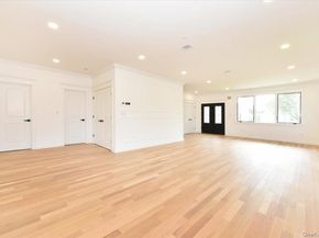 147 Norman Street, New Hyde Park NY 11040