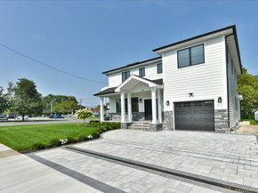 147 Norman Street, New Hyde Park NY 11040