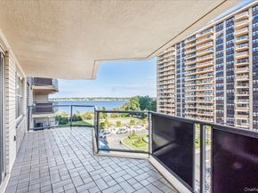 17-85 215th Street 5F, Bayside NY 11360