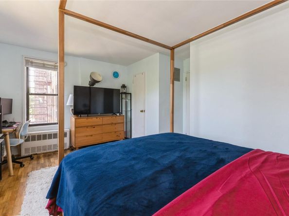 84-10 153rd Avenue 3K, Howard Beach NY 11414