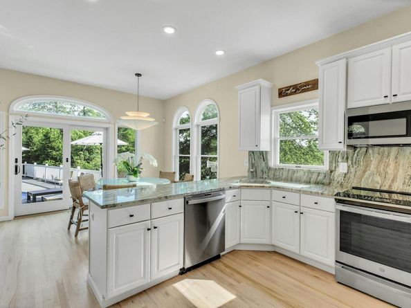 56 S Country Road, Westhampton NY 11977