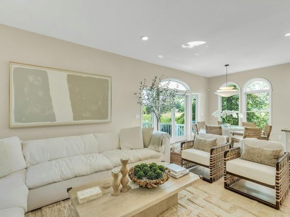 56 S Country Road, Westhampton NY 11977