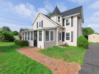 48 Senix Avenue