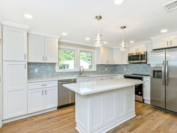 48 Senix Avenue, Center Moriches NY 11934
