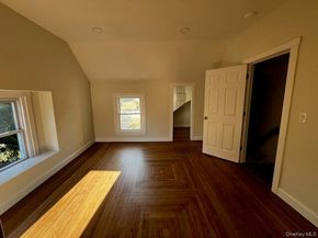 48 Senix Avenue, Center Moriches NY 11934