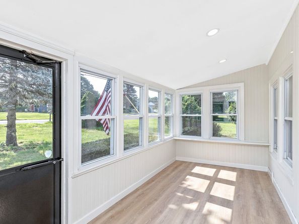 48 Senix Avenue, Center Moriches NY 11934