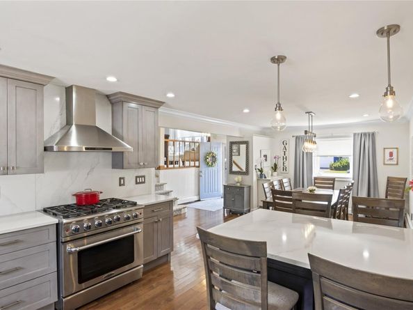 3483 Steven Road, Baldwin Harbor NY 11510
