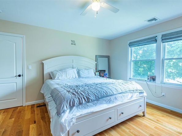 92 Manor Drive, Great Neck NY 11020