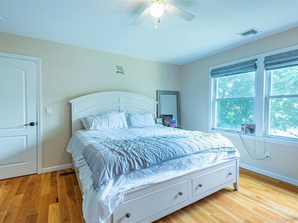 92 Manor Drive, Great Neck NY 11020