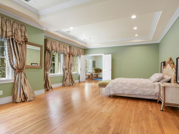 4 Hageman Court, Katonah NY 10536