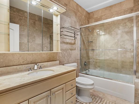 4 Hageman Court, Katonah NY 10536