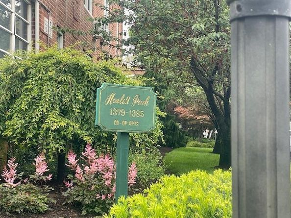 1385 Broadway A31, Hewlett NY 11557