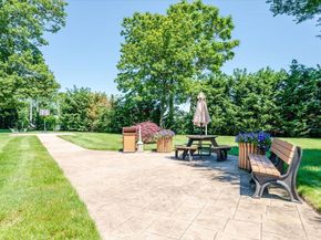 1385 Broadway A31, Hewlett NY 11557