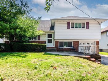 285 W Waukena Avenue