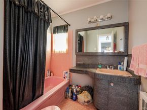 285 W Waukena Avenue, Oceanside NY 11572