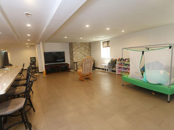 148 Spruce Street, Lindenhurst NY 11757