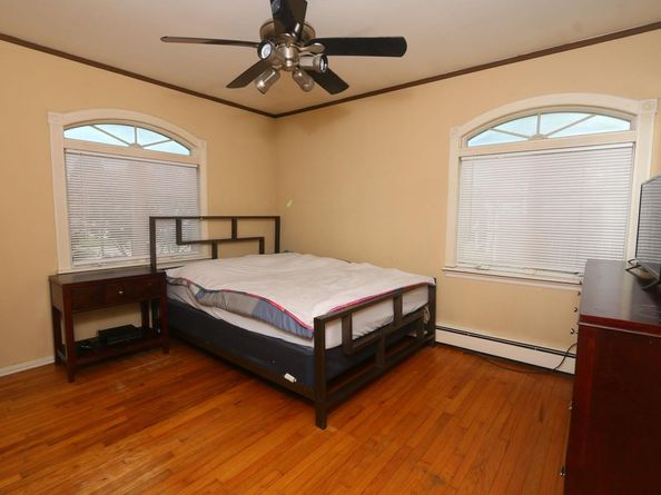 148 Spruce Street, Lindenhurst NY 11757