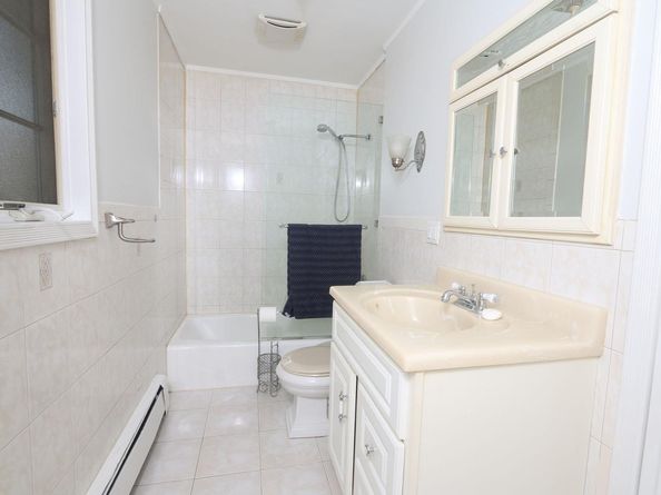 148 Spruce Street, Lindenhurst NY 11757