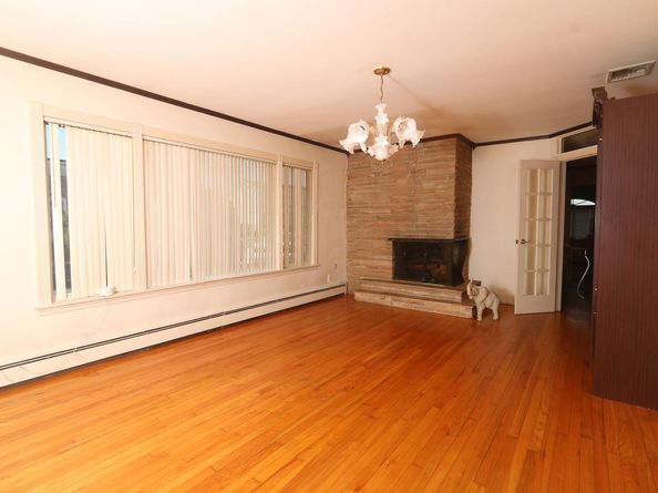 148 Spruce Street, Lindenhurst NY 11757
