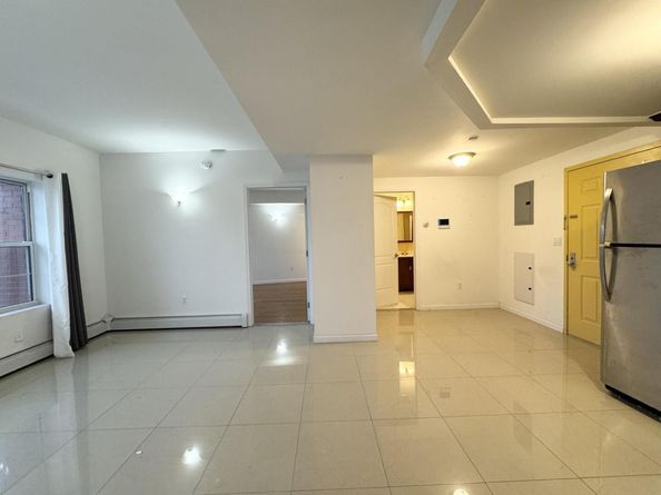 7166 Parsons Boulevard 6E, Fresh Meadows NY 11365