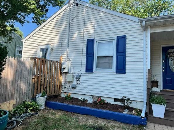 301 Laurel Court, Northport NY 11768