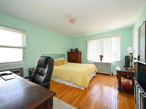 50-40 184 Street, Fresh Meadows NY 11365