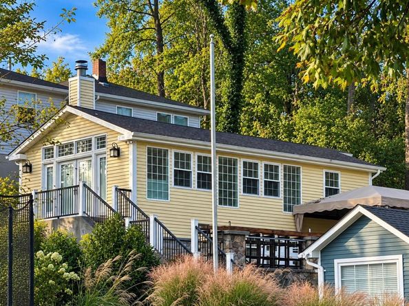 760-762 Old Dock Road, Kings Park NY 11754