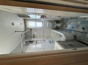 2922 Barnes Avenue 5F, Bronx NY 10467