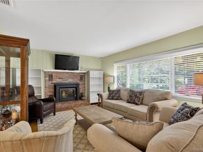 247 Buckram Road, Locust Valley NY 11560