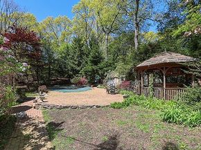 11 Craig Drive, South Huntington NY 11746