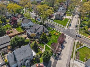 725 Scranton Avenue, East Rockaway NY 11518