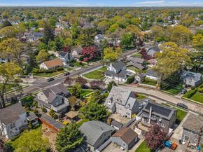 725 Scranton Avenue, East Rockaway NY 11518