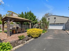 725 Scranton Avenue, East Rockaway NY 11518